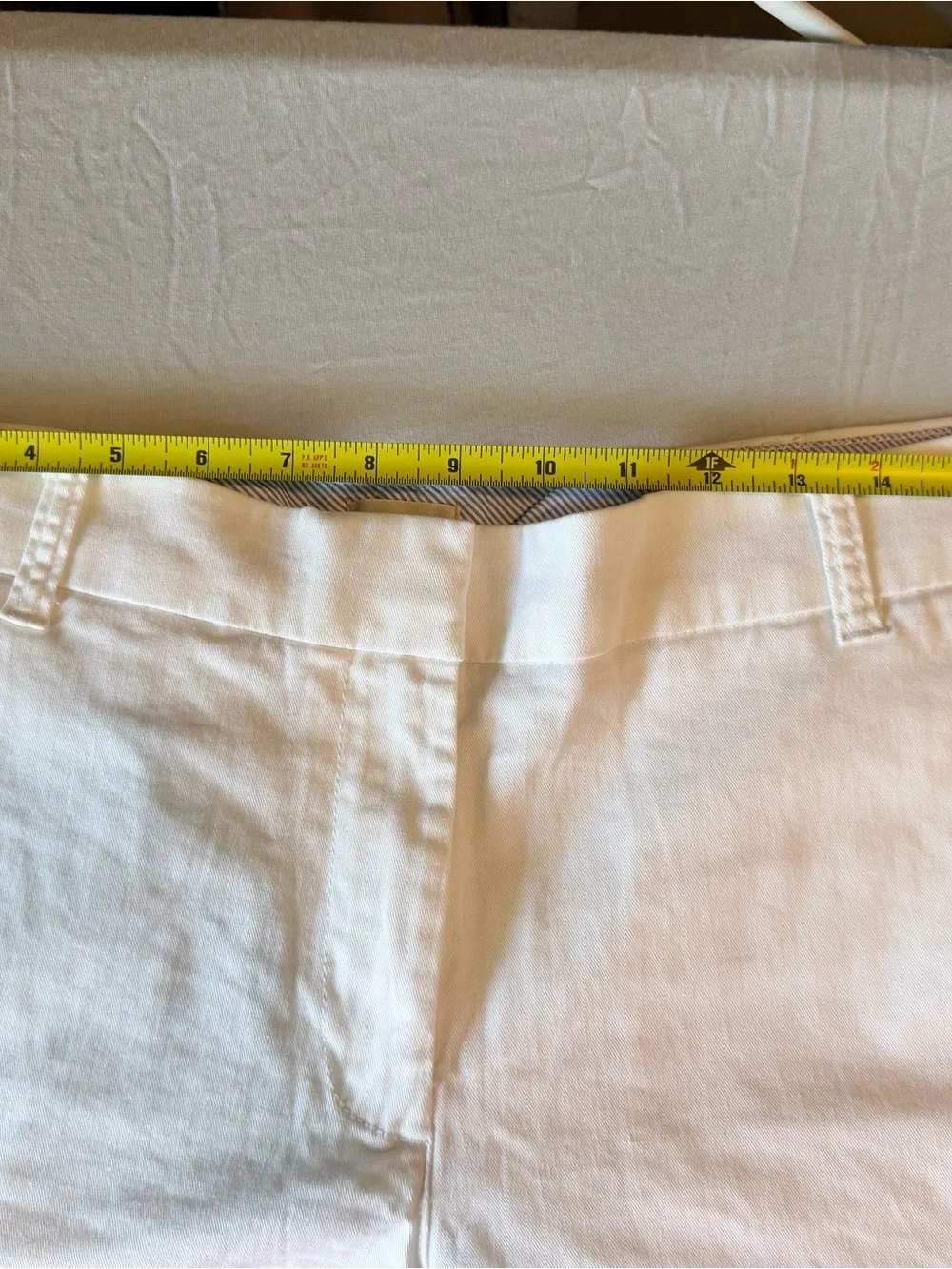 J. Crew Women’s Mid Rise White Chino Shorts 12